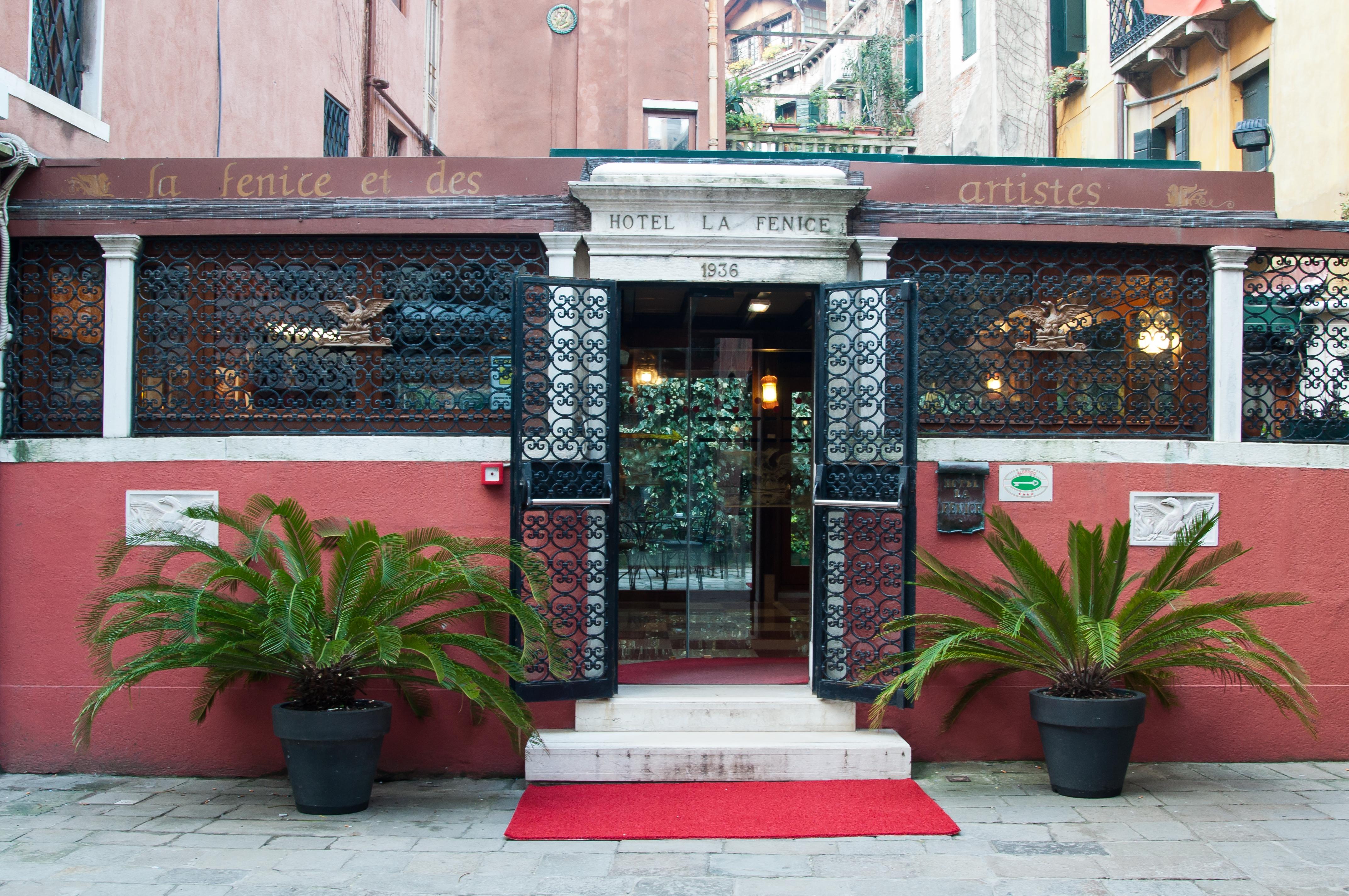 Hotel La Fenice Et Des Artistes Veneza Exterior foto